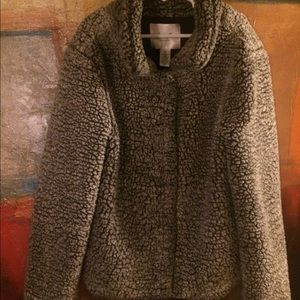 White fawn Tillys girls gray Sherpa jacket